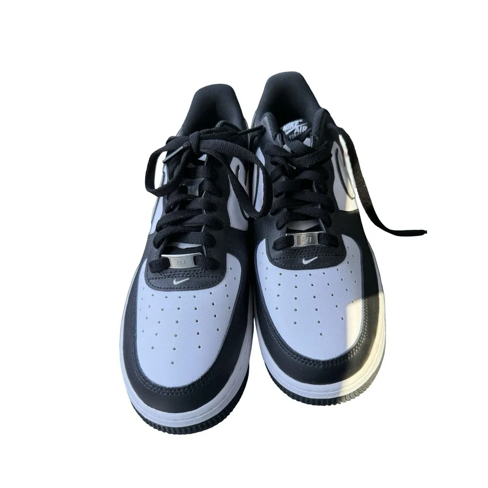 Nike AIR FORCE 1 LOW 07 Black/White - MENS - New - Size 11